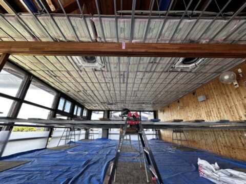 某 レストラン天井改修工事